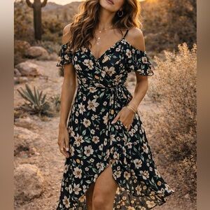 Forever 21 floral high low cold shoulder wrap dress ❤️